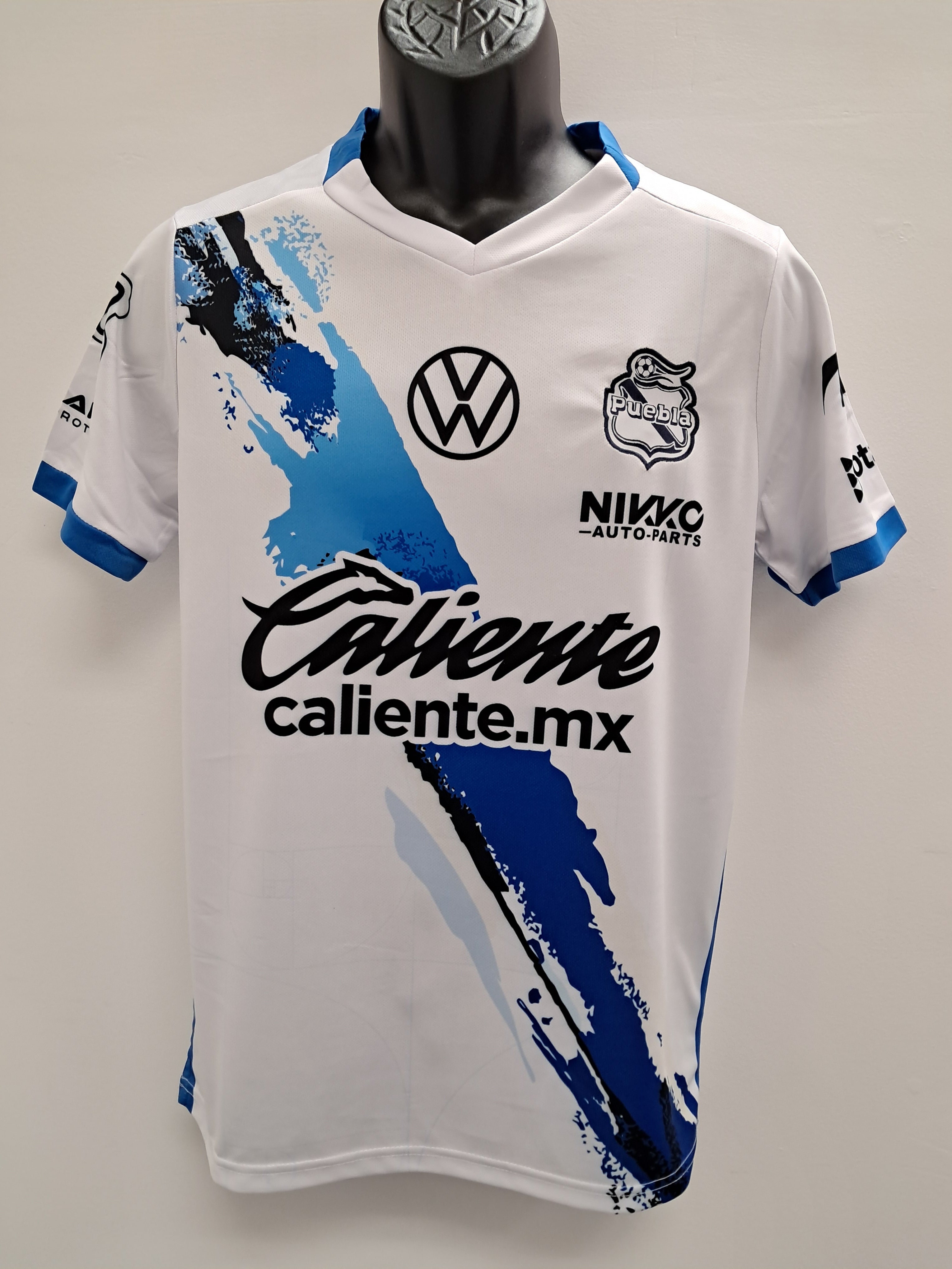 Puebla mexico soccer jersey, adult size, plain jersey, or uniform.