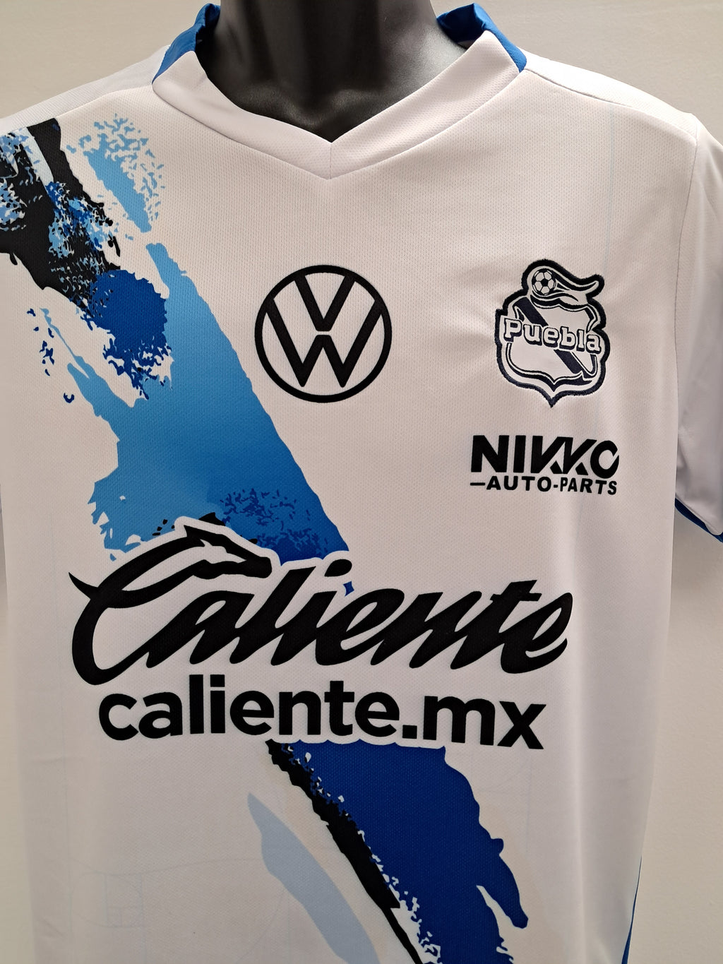 Puebla mexico soccer jersey, adult size, plain jersey, or uniform.