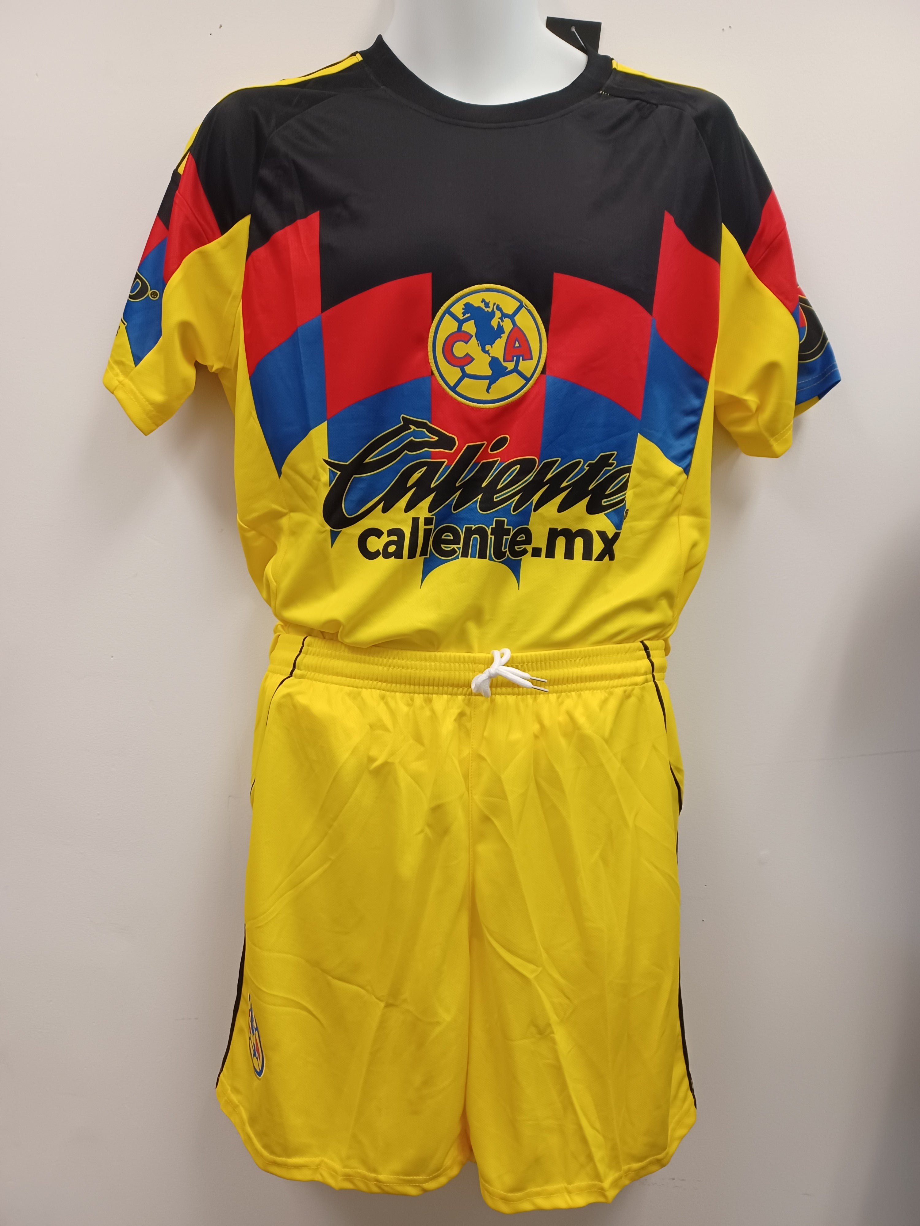 Aguilas del America soccer jerseys adult size 2025 season.