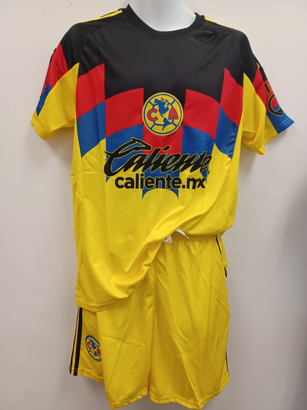 Aguilas del America soccer jerseys adult size 2025 season.