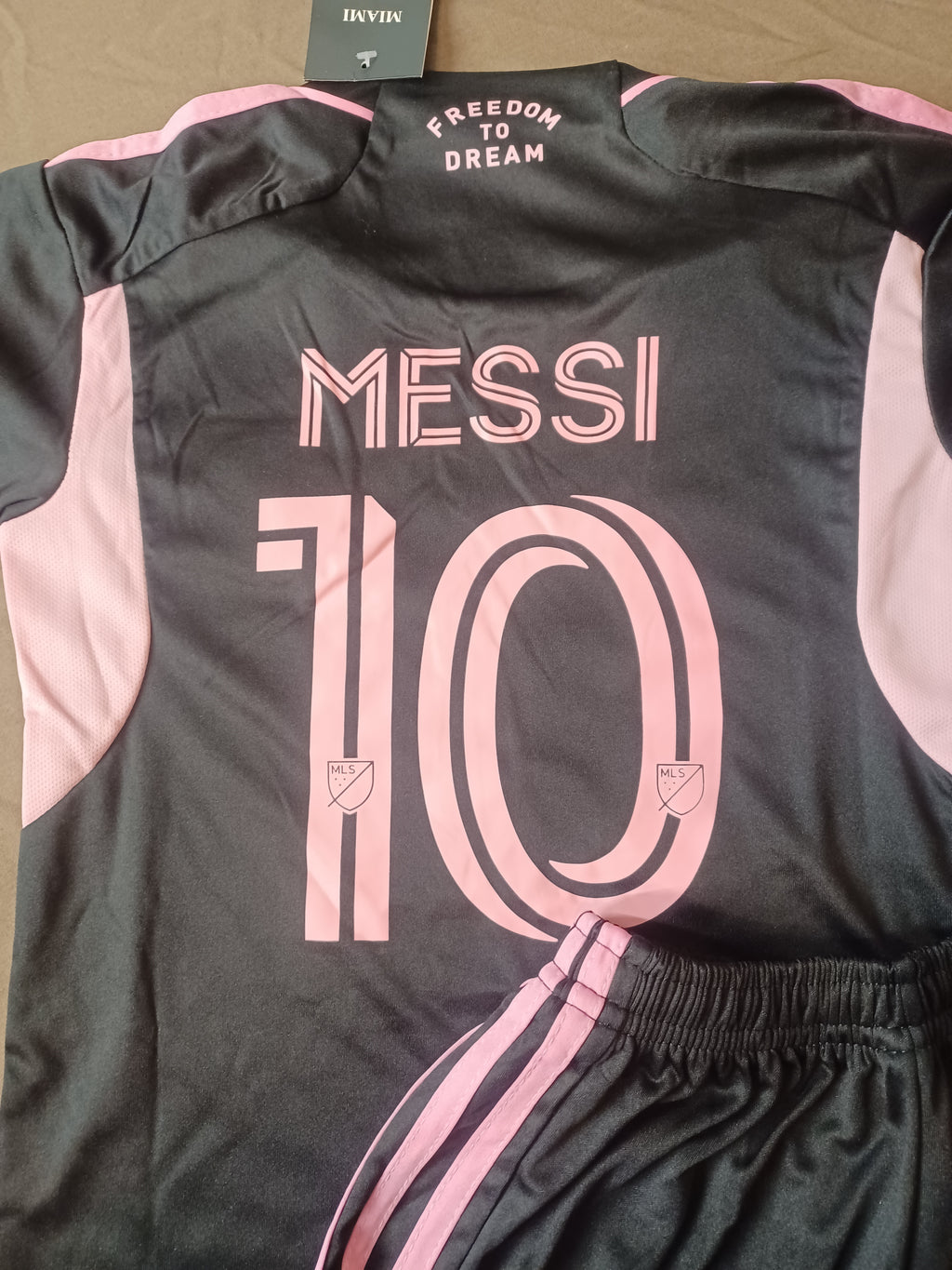Messi Kids uniform unisex jersey and shorts all sizes, messi