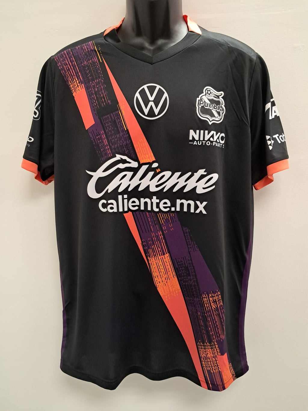 Puebla mexico soccer jersey, adult size, plain jersey, or uniform.